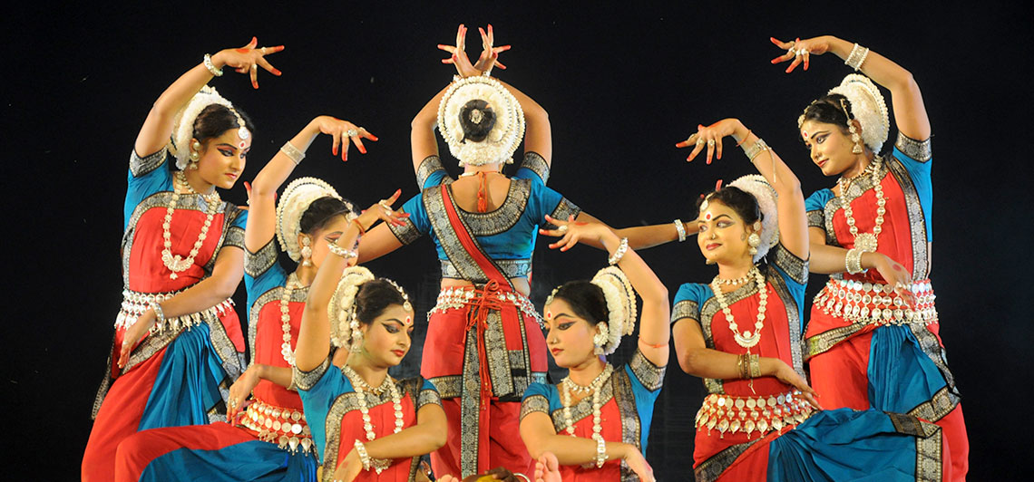 Konark Festival 2025 Opens in Grand Style, Bringing Odisha’s Culture to Life